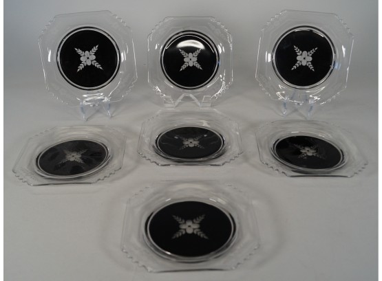 Clear Glass Plates With Black Center