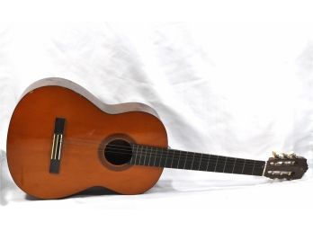 Vintage Yamaha CG-100 Classical Acoustic Guitar