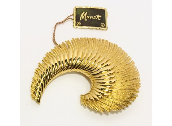 Brand New Old Stock Classic Vintage Monet Crescent Gold Tone Brooch