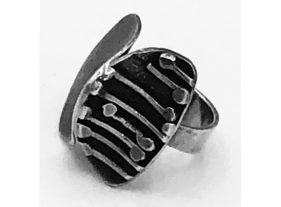 Fabs! Isaac Cohen Mid Century Modern Handmade Sterling Swedish Silver Ring Size 7 1/2 Atomic Age C.1967