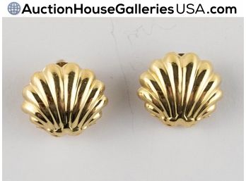 🦋 14K Gold G.F. Scallop Shells Post Earrings