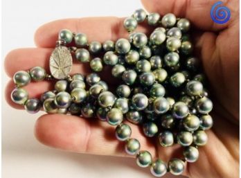 🌀 Aurora Borealis-Colored Double Strand Vintage Necklace