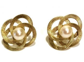 💌  Excellent Imposters! Costume Lover’s Knot Post Earrings With Pearls Stunning