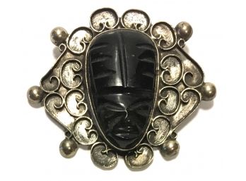 💌  Large Sterling Sterling Brooch With Large Carved Onyx Figural Centerpiece