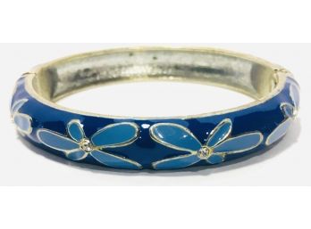 Sooo Pretty! Enamel Blues With Small Rhinestone Centers Floral Split Cough Spring Bangle