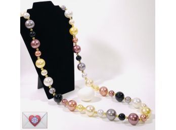 Ginormous! Off The Scale Big Fun Vintage Costume Pearl Beads Necklace ~ Willlmmmaaa!