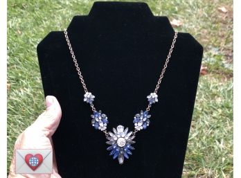 Blue And White Starburst Rhinestone Necklace ~ So Pretty