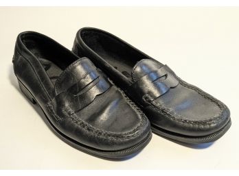 Pair Of Black Leather Alpine Wood Loafers Size 8W