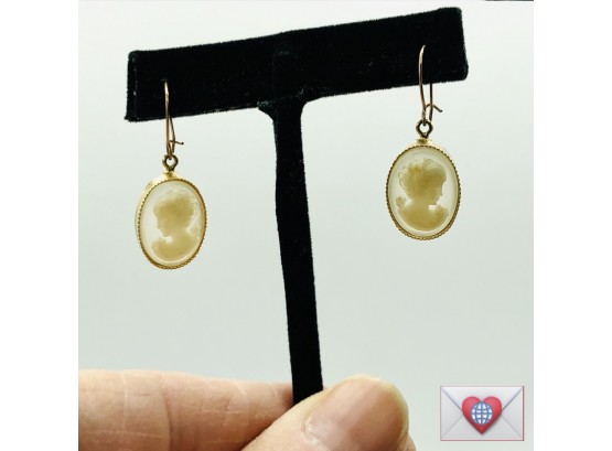 Classic Sweet Vintage Cameo Earrings In Gold Tone Sawtooth Bezels For Pierced Ears
