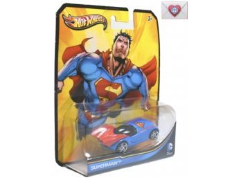 2012 Hot Wheels DC Universe Small Red & Blue Superman Car New Old Stock {I-2}