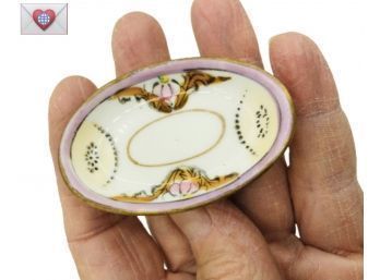 Eversweet Tiny Delicate Handpainted Fire Glazed Vintage Signed Noritake Smallest Porcelain Dish Made In Japan