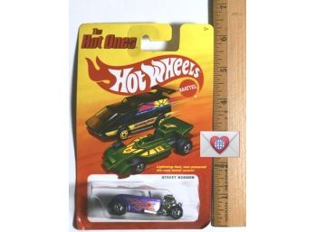 2011 Hot Wheels The Hot Ones Street Rodder Small Car~ New Old Stock {I-22}
