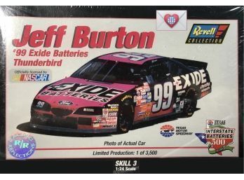 New In Box ~ 1997 NASCAR 1:24 Scale Jeff Burton #99 Exide Batteries Thunderbird Car {K15}
