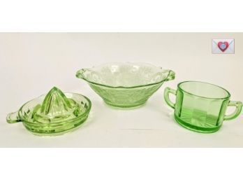 Vibrant Green 1930s Depression Glass Bowls And A Juicer