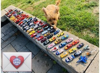 Big Group Matchbox Cars In Carry Cases