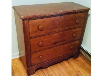 Charming Vintage 3 Drawer Pine Dresser