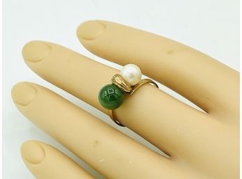 Eversweet! Pearl And Jade Orbs 14K Solid Gold Vintage Ring Size 7