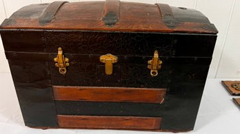 Small Vintage Trunk