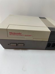 Nintendo Entertainment System NES-001