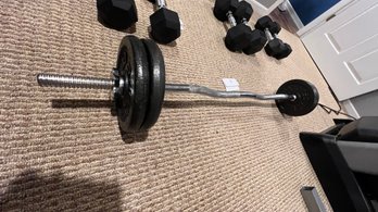 Steel Barbell With Free Weights And Locking Collars