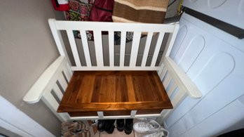 Farmhouse Storage Bench