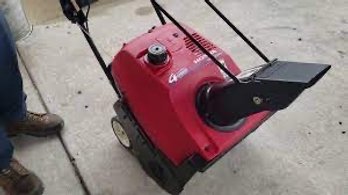 Honda HS520 Snowblower