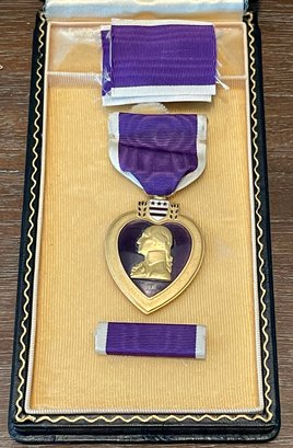 WWII Purple Heart In Original Box With Certificate Signed By General