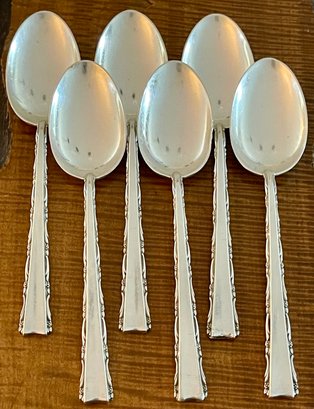 6 Lunt Sterling Silver Madrigal 6 Inch Spoons - Total Weight 194 Grams