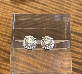 14K White Gold & .85 Total Carat Diamond Earrings - G I A Appraisal (1600.00)