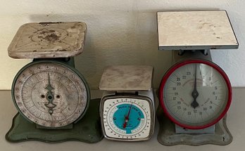 (3) Vintage Antique Scales - Pelouze 24 Lb., Prudential 24 Lb., And Pelouze Z32 Ice Cream Scale (as Is)