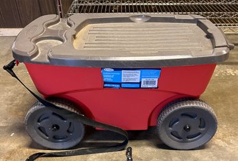 Suncast 8.5 Gallon Garden Scooter