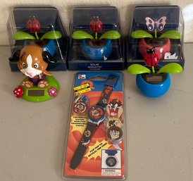 (5) Solar Animated Flowers And Dogs With Looney Toons Children's Watch In Original Packaging