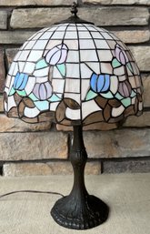 Floral Stained Glass Table Lamp With Bronze Tone Base Works