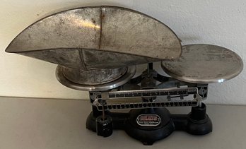 Antique Ohaus 2 Kilogram Balance Scale