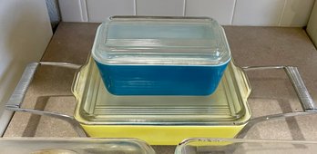 (2) Vintage Pyrex Refrigerator Dishes With Lidded, Adjustable Silver Tone Cradle, Glasbake With Lid, And More