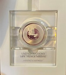 1974 Franklin Mint Sterling Silver United Nations Peace Medal With Paperwork, Original Box, & Plastic Case