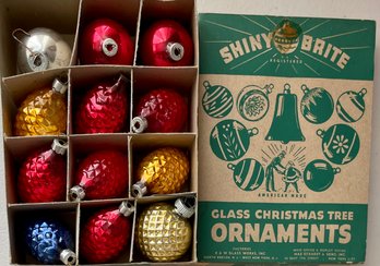 Box Of Shiny Bright Pinecone Christmas Ornaments In Original Box