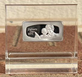 Franklin Mint 1000 Grain Sterling Silver Father's Day 1975 Ingot Encased