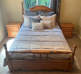 Palliser Furniture Light Pine Queen Size Bed Set With 2 Night Stands, Mattress, Box Spring, And Linens