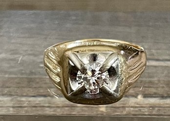14K Yellow & White Gold Man's Cast & Hand Assembled Ring Single 1,12 Carat Diamond W Appraisal 9.54 Grams