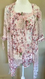 Ladies Size Small Shear Floral Lingerie - Top, Shorts, And Robe