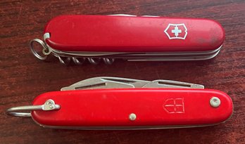 (2) Pocket Knives - Victorinox Swiss Officier With Colonial Advertising - Potter Grain Co