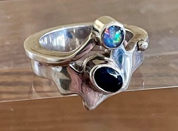 Sterling Silver Ring With Opal & Sapphire Stones - Size 7 - Total Weight 10 Grams