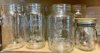 12 Assorted Atlas Mason Jars With Lids