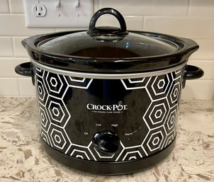 Black And White Crock Pot Slow Cooker Model Scr450-hx