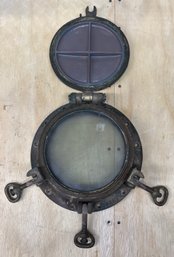 Antique 30 Pound Solid Brass Maritime Porthole With Intact Glass And Original Latches 39467