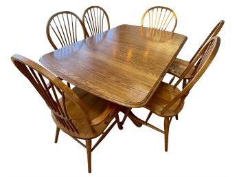 Vintage Walter Of Wabash Solid Oak Double Pedestal Table With 2 Leaves And 6 Chairs