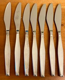 7 Gorham Sterling Silver Handle Classique Dinner Knives - Total Weight -456 Grams