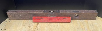 Antique Eclipse 28 Inch Wooden Level With Vintage Johnson Cashway Lumber Co Nebraska 12' Level