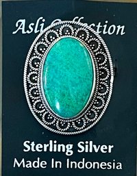 Sterling Silver & Green Silica Pendant - Handmade - Total Weight - 8.8 Grams